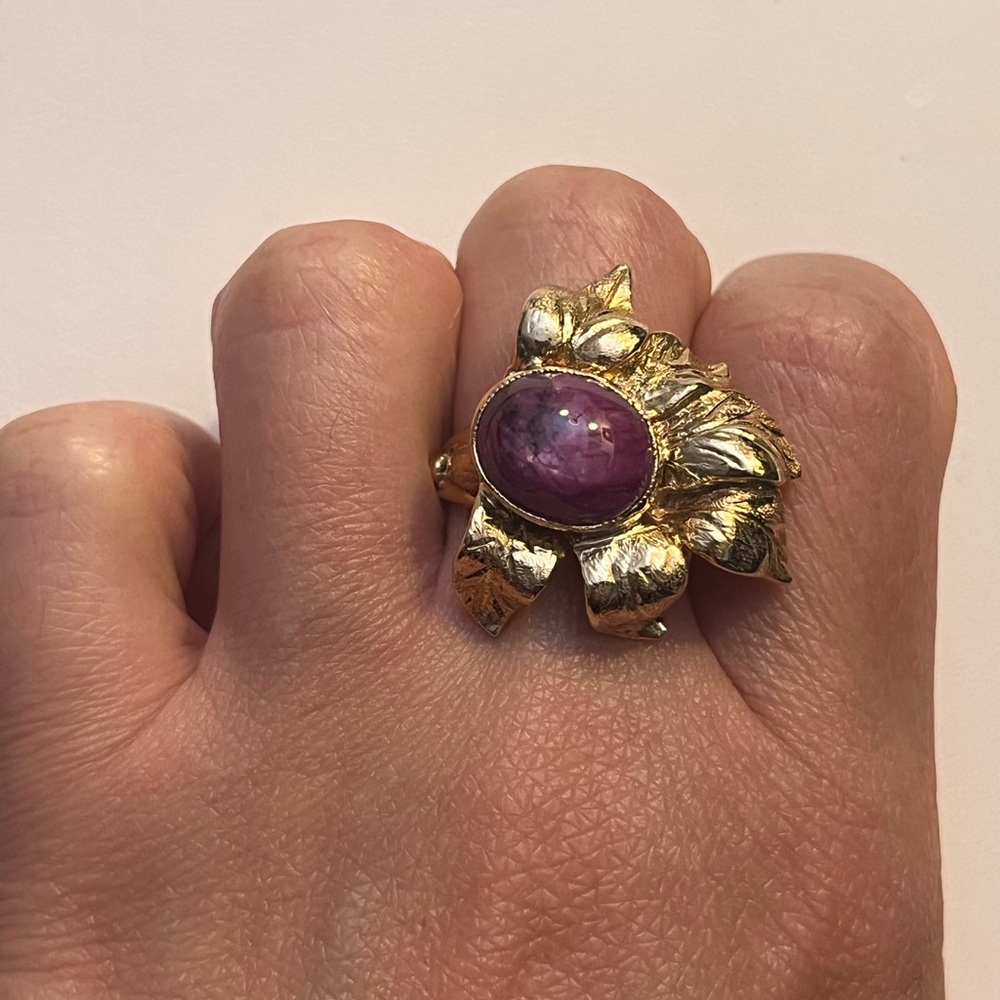ANTIQUE 14K YELLOW GOLD MASSIVE RING "FLOWER" with "RED STAR"-RUBY, ART NOUVEAU - Picture 1 of 12